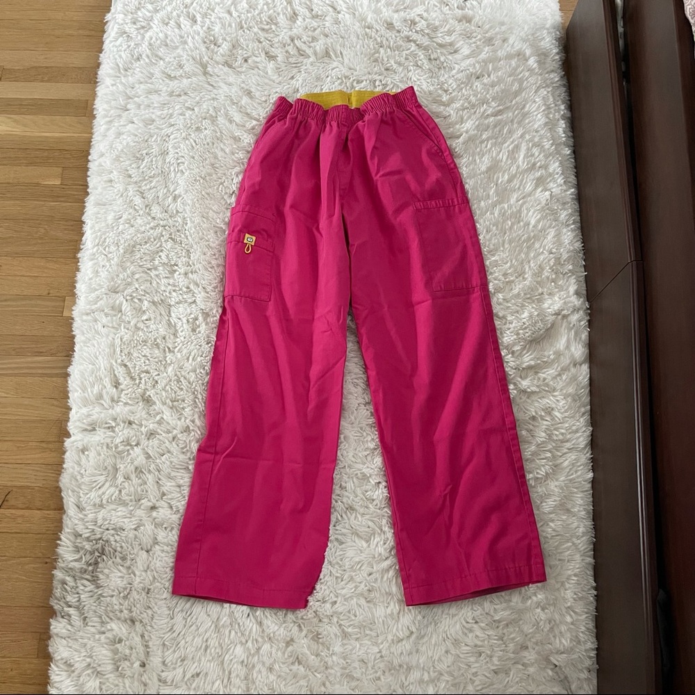 Wonder wink pink scrub bottoms